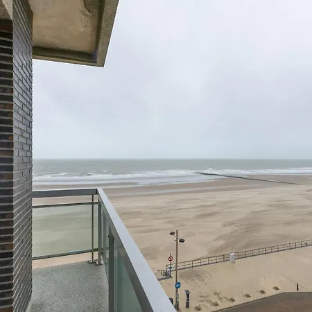 Corner With Phenomenal Sea View